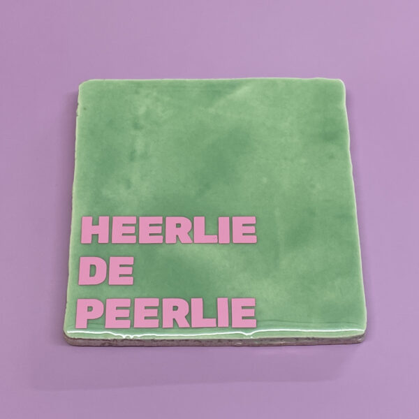 Tegeltje - Heerlie De Peerlie